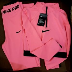 Size Medium Ladies Ru ning Set